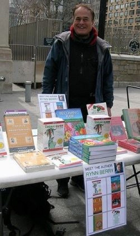 RynnBookTable