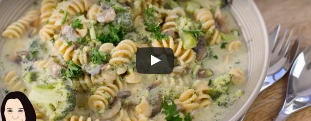 One Pot Vegan Creamy Mushroom Pasta